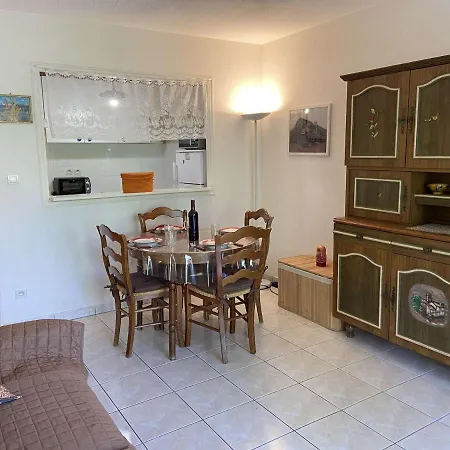 2p Calme Avec Piscine, Terrasse Et Parking - - Fr-1-226a-78 Apartamento